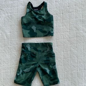 Old Navy Active power-soft Girls crop Top & Shorts w/pockets. size Sm (6/7).